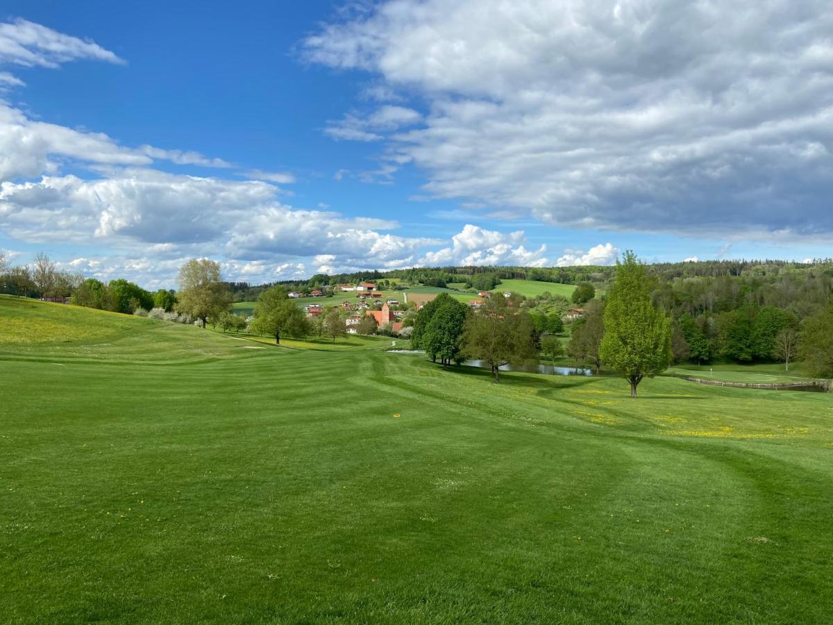 Golfchalet Uttlau Bad Griesbach  Eksteriør bilde